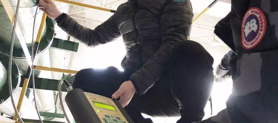 尽管过去和现在都有困难，包头市质量所还是完成了委托的液体冈本视频软件APP下载的验证工作。